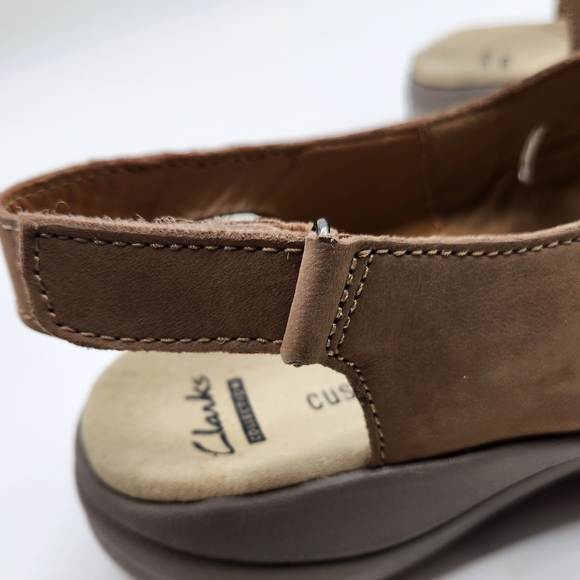 Collection by Clarks Women's Size 8 M Slingback Sandals Tan Comfort Shoe - Picture 6 of 8